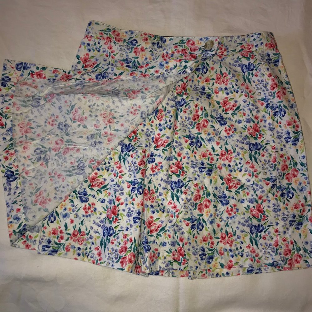 Tommy Hilfiger Floral High Waist Skorts NWOT